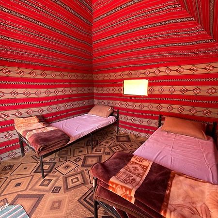 Desert Moon Camp Wadi Rum Buitenkant foto